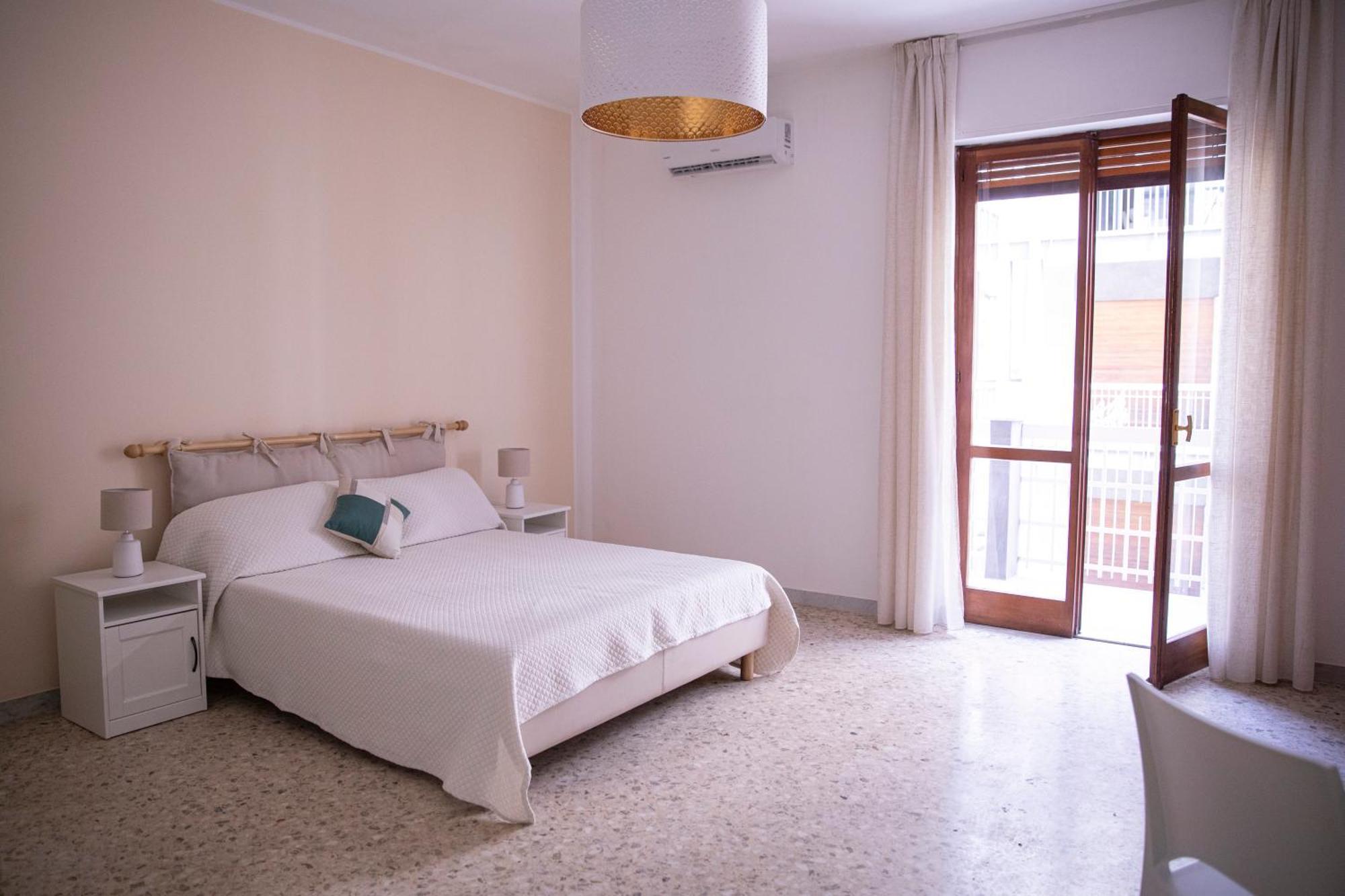 Green Rooms Bari Exterior photo
